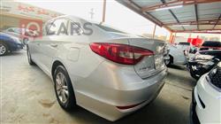 هیوندای سۆناتا
